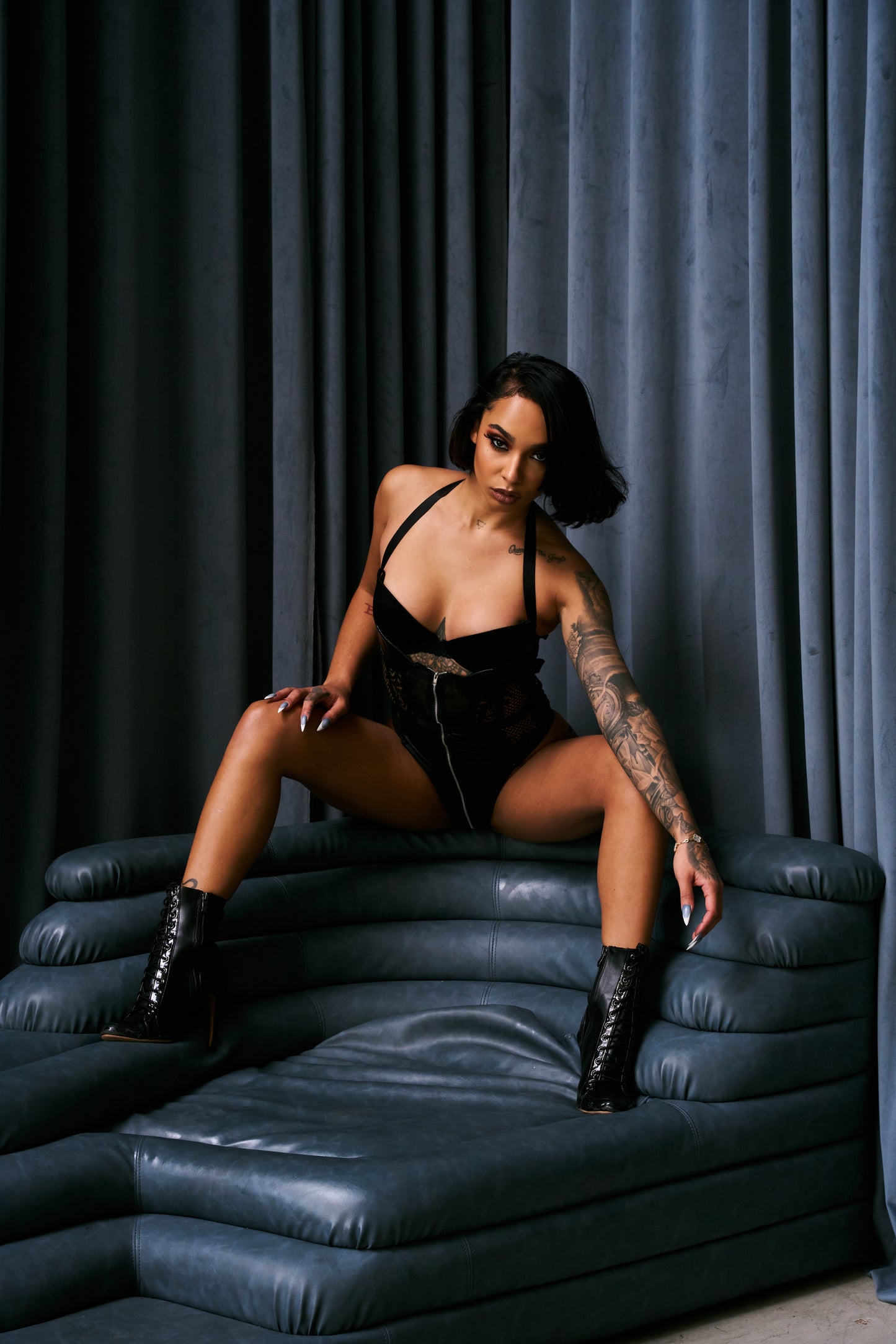 Dominatrixxx Zip